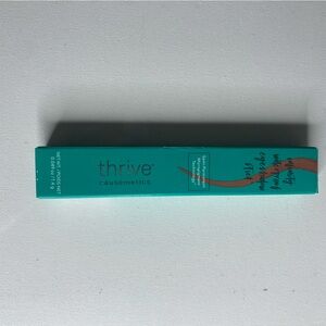 Thrive Causmetic Infinity Waterproof  Eyeshadow Stick Kaelyn Warm Sienna Matte